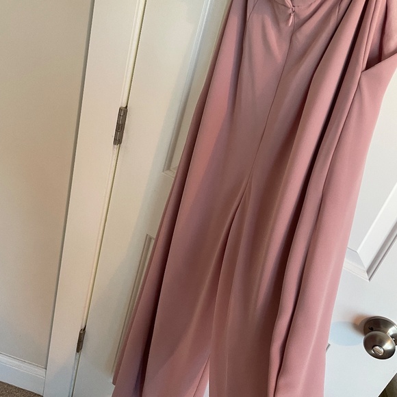 JB Crop Top and Pants - Picture 13 of 14